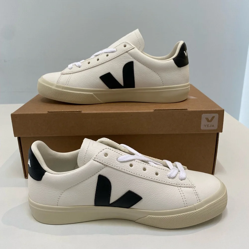 Veja Campo Leather Sneaker Extra White/Black sz 37EU/6USNew in Box - Picture 4 of 7